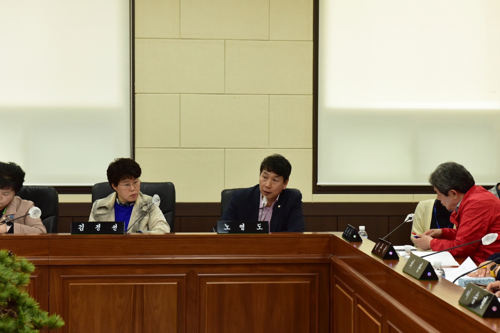 창녕군의회 간담회 이미지(8)
