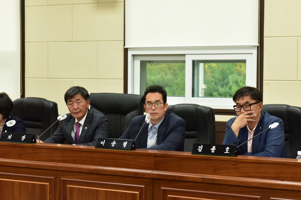 창녕군의회 간담회 이미지(5)