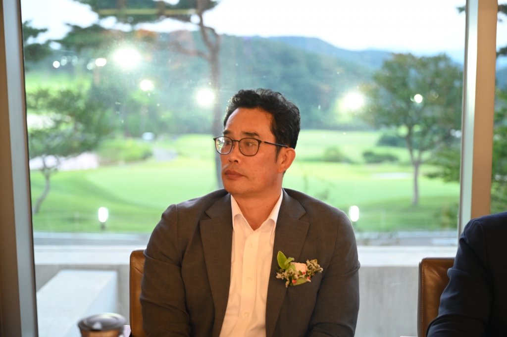 국제라이온스협회355-C지구 창녕라이온스클럽 창립57주년 기념식 및 제57대-58대 회장 이·취임식 이미지(10)