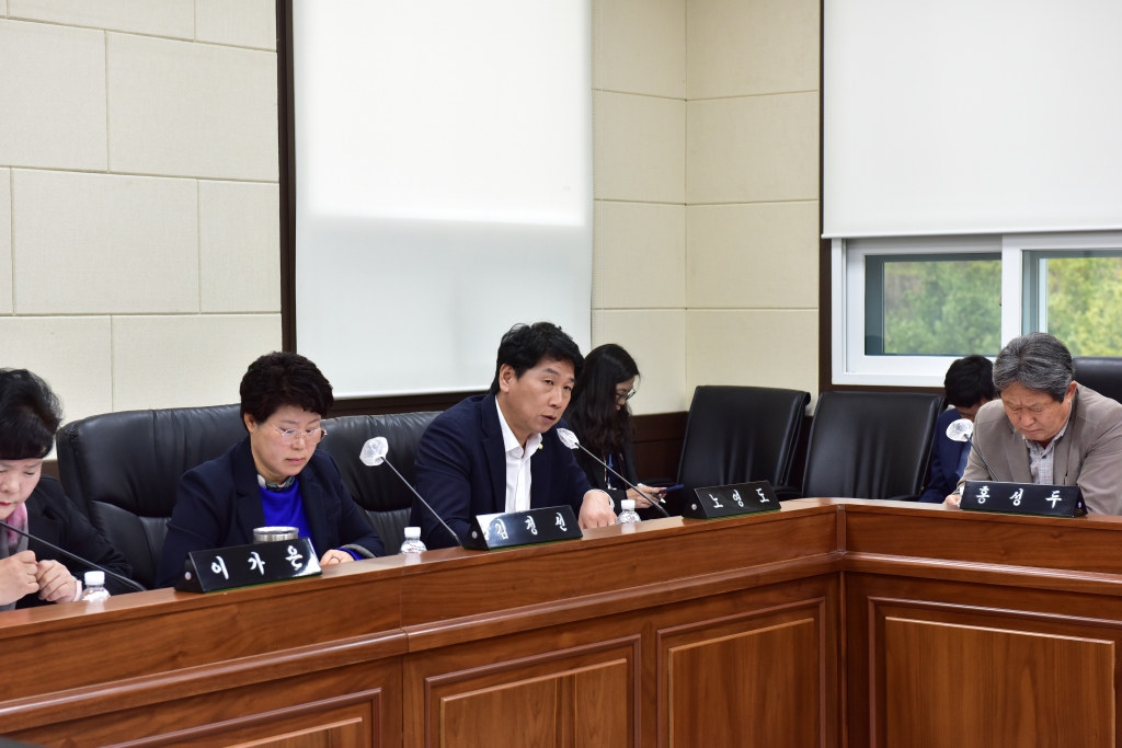 창녕군의회 간담회 이미지(4)