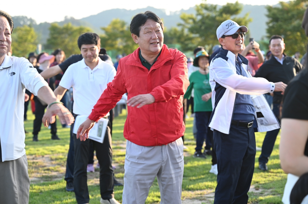 2025 남지읍민 걷기대회 및 남지읍민과 함께하는 작은음악회 이미지(2)