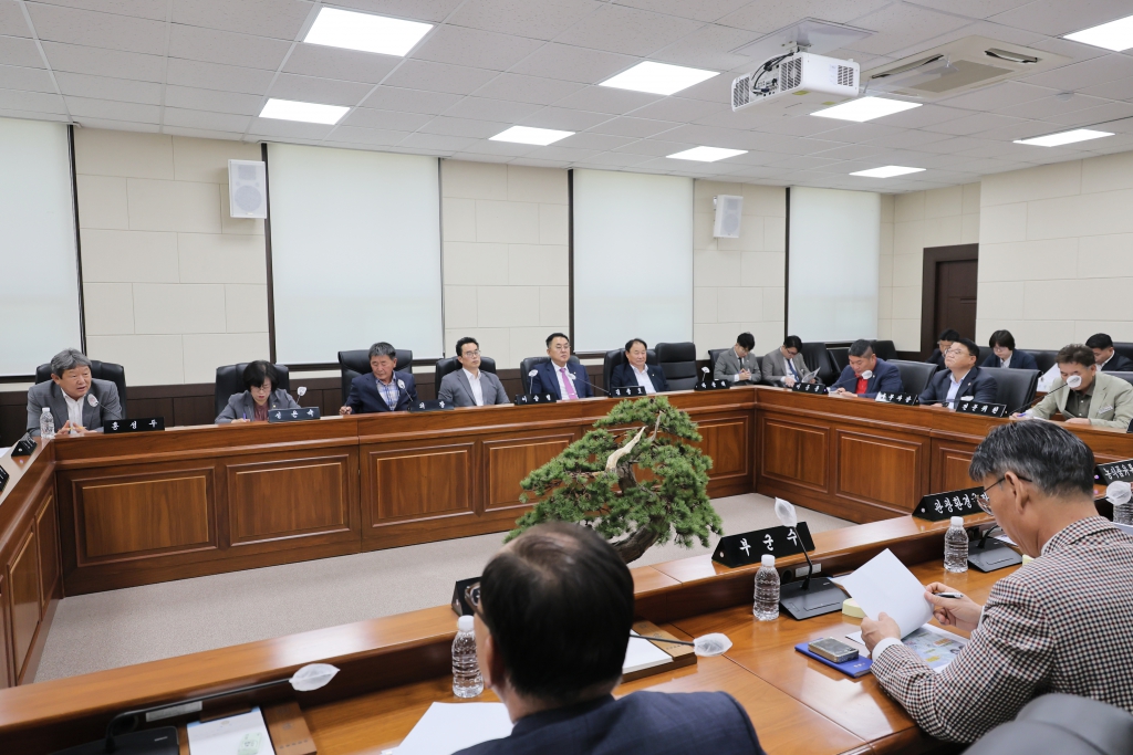 창녕군의회 의원 간담회 및 의회운영위원회 개최 이미지(3)