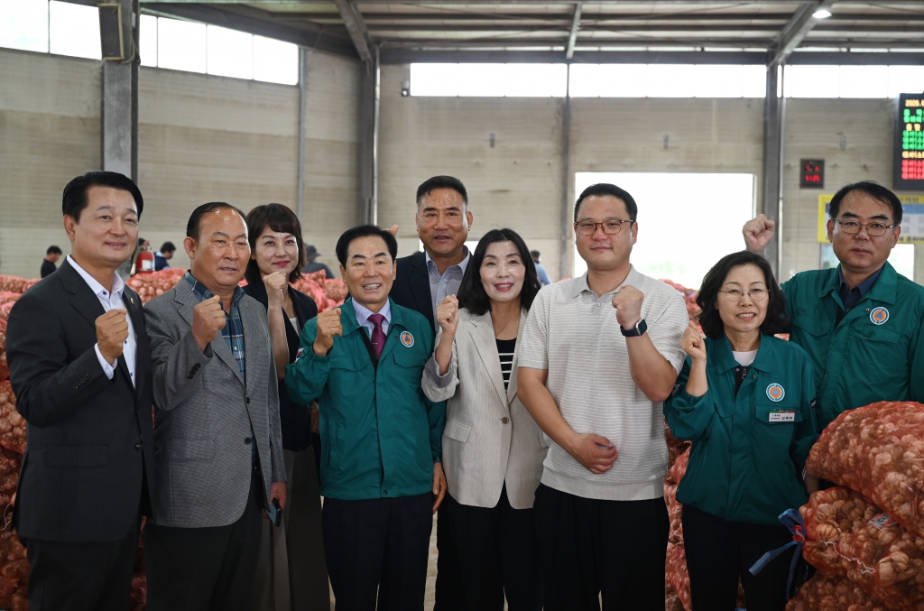 2026년 마늘경매 현장방문(창녕농협, 이방농협, 우포농협) 이미지(1)