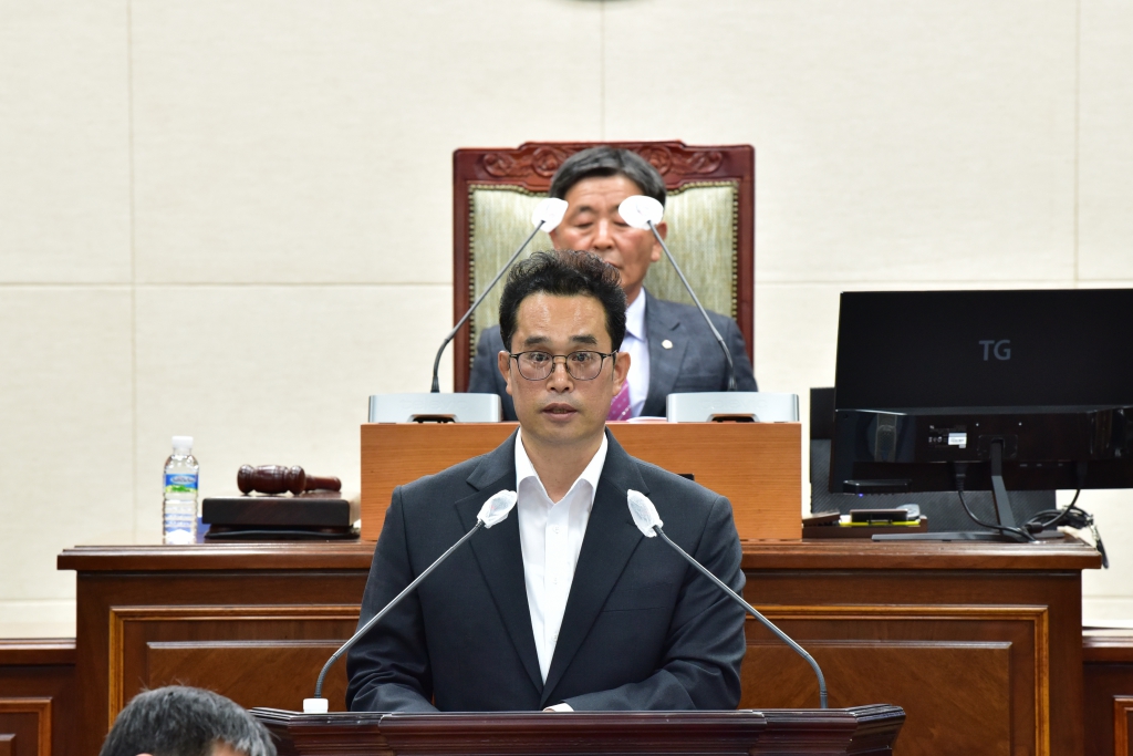 제300회 창녕군의회 임시회 이미지(12)