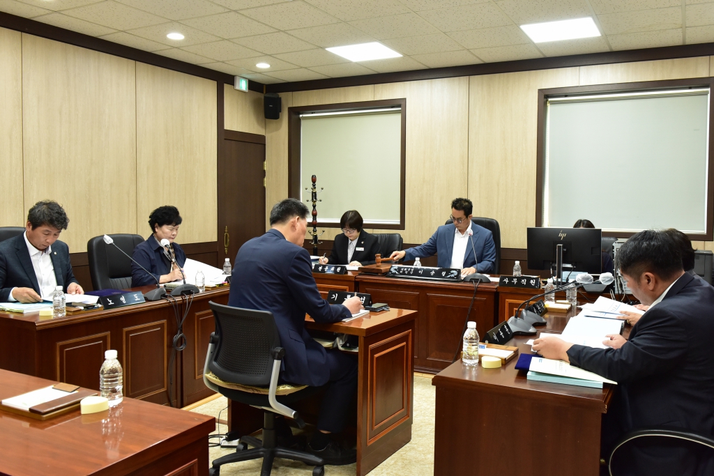 제306회 창녕군의회 임시회 이미지(6)