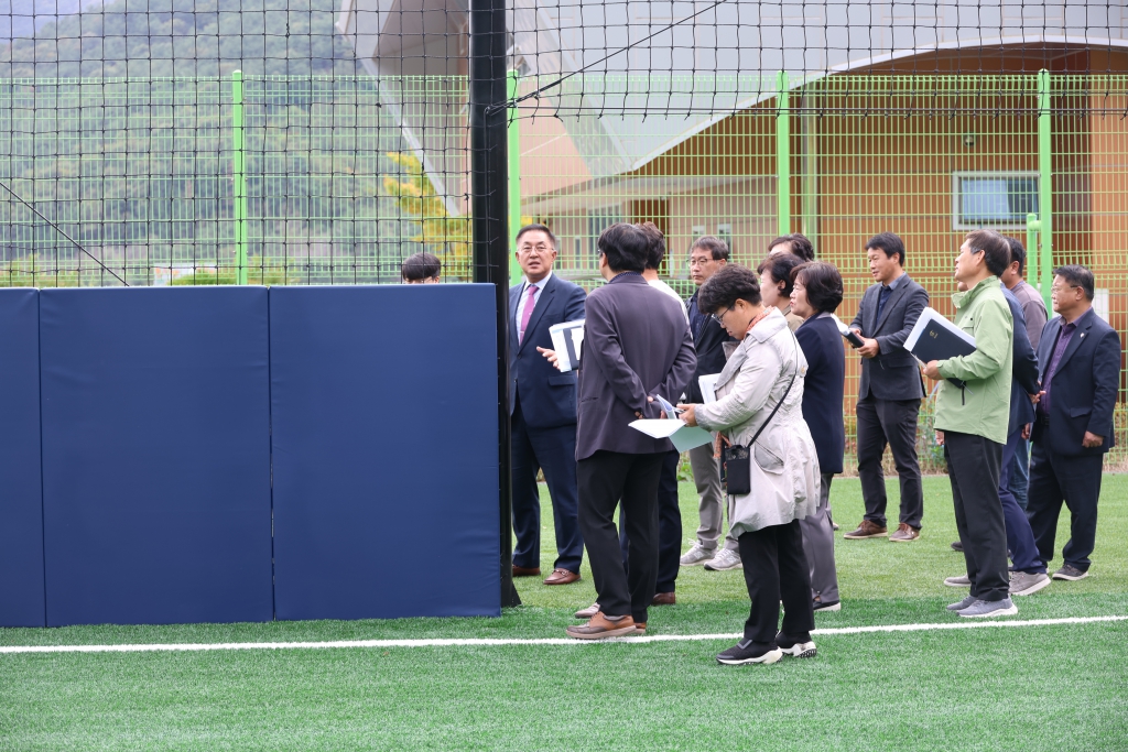 창녕스포츠파크 확대 조성 사업 현장확인 활동 이미지(2)