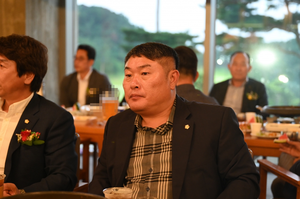 국제라이온스협회355-C지구 창녕라이온스클럽 창립57주년 기념식 및 제57대-58대 회장 이·취임식 이미지(7)