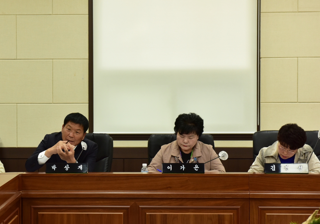 창녕군의회 간담회 이미지(13)