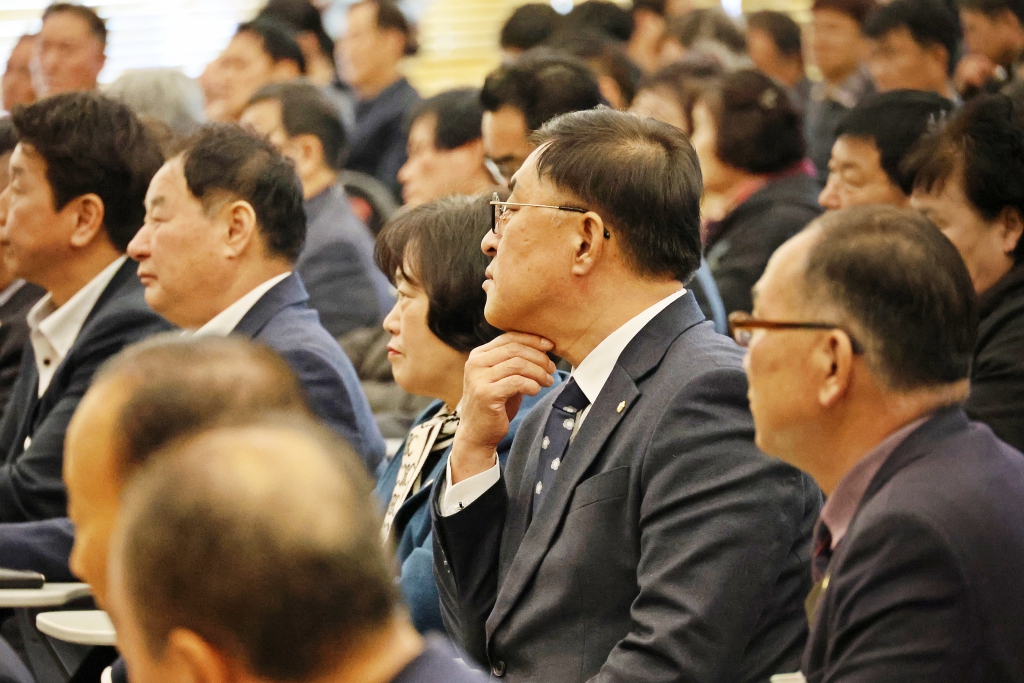 한국쌀전업농 경상남도연합회 정기총회 및 회장 이취임식 이미지(5)