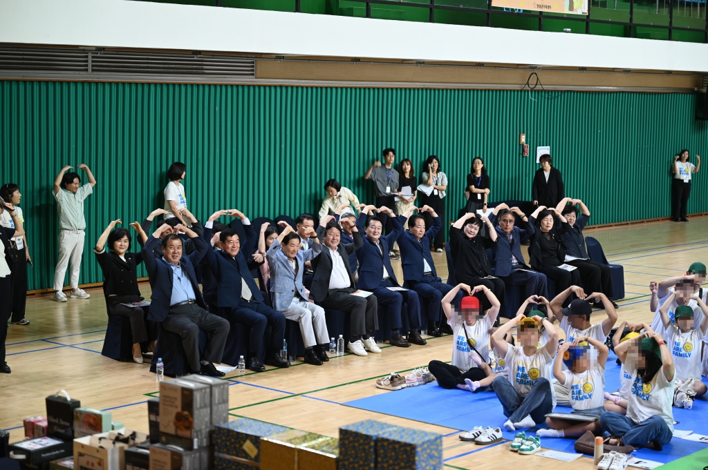 제12회 모두가족 골든벨 이미지(2)