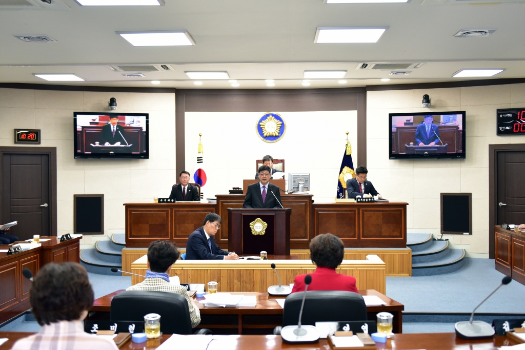 창녕군의회 제261회 임시회 개회 이미지(5)