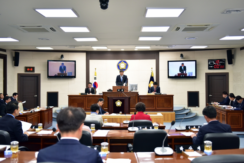 창녕군의회 제261회 임시회 개회 이미지(4)